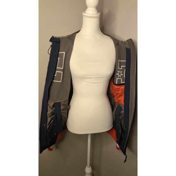 DC Gamut women's skater Y2k snow jacket xs - Picture 8 of 14